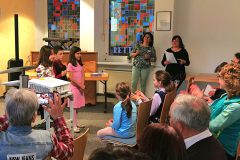 Költészet Napja - Vita-Molnár Csilla és Szántó-Molnár Teca szervezésében